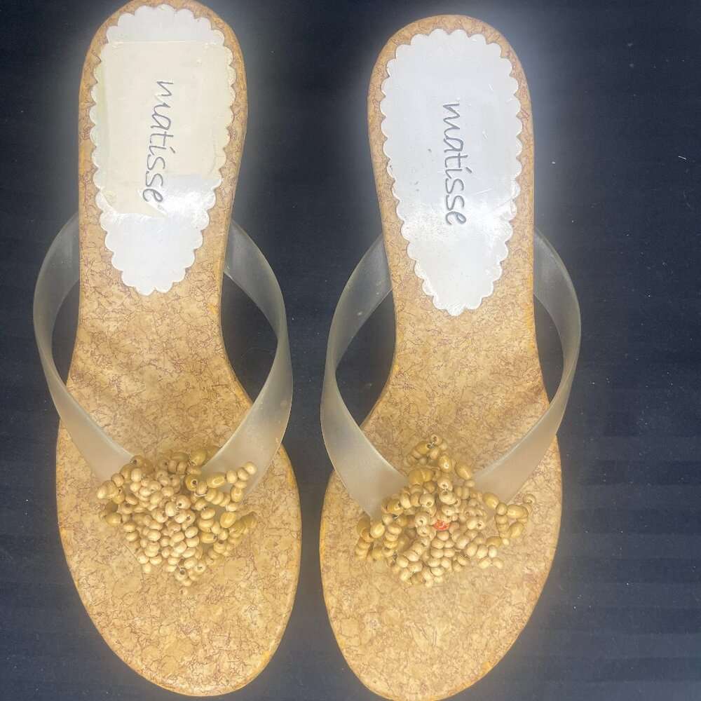 Matisse Y2K Kitten Heel Nude Boho Wood Beaded Cork Flip Flop Thong Sandal Size 7